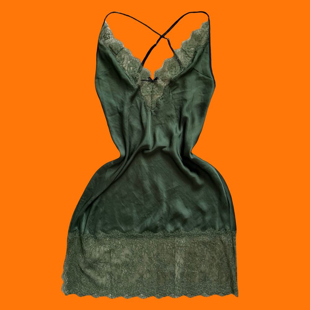Victoria’s Secret Olive Green Satin Eyelash Lace Strappy Chemise Slip Dress S